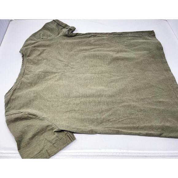 Sinsay Women's Green Top Size S V-Neck Tshirt Style Pre-Owned in fair condition - Picture 2 of 7